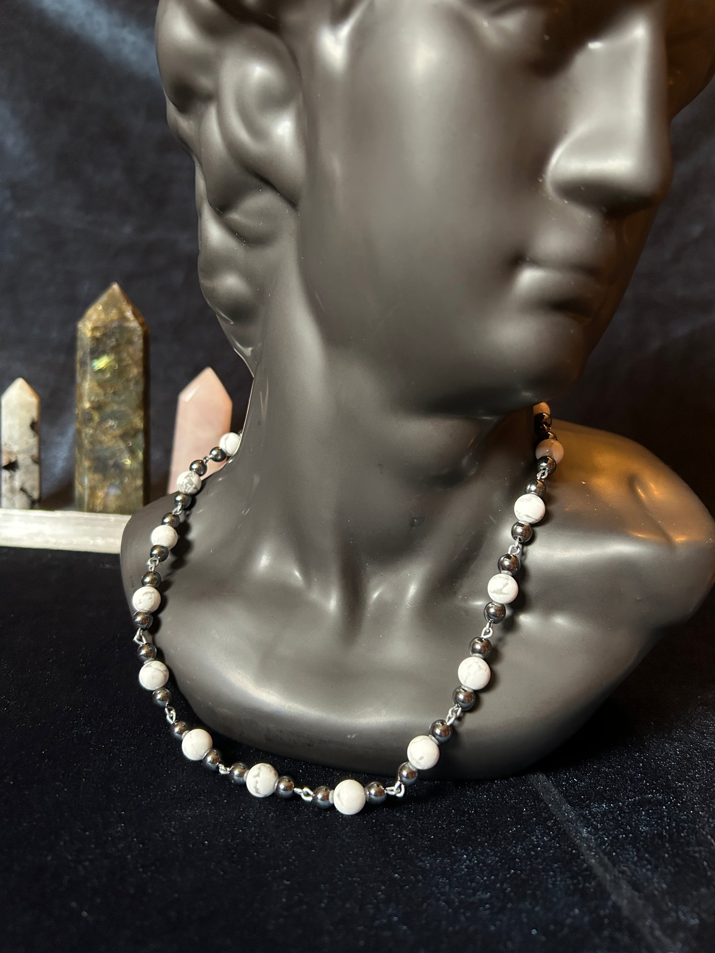 Howlite & Hematite Necklace